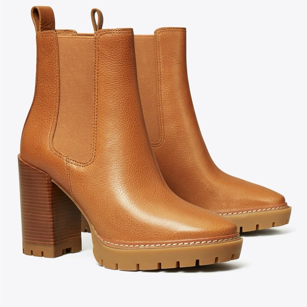 Tory Burch Carson Lug Leather Ankle Boots 8